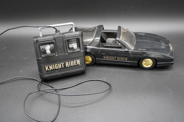 Knight Rider 1000 KNIGHT RIDER K.I.T.T. KITT Auto Modellauto mit Fernsteuerung RARITÄT ...