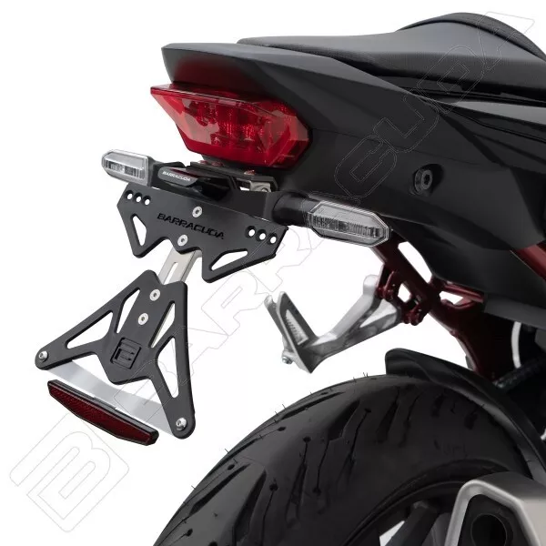 Portatarga per Frecce ORIGINALI + Luce Targa + Catadiottro Honda Hornet 750 2023