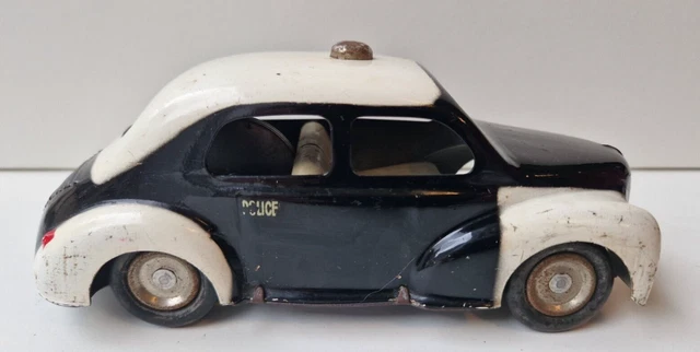 Berline Renault Tôle Ancienne – Saint Mihiel Jouet – Époque 1935 (CIJ, JRD, Joustra, Jep)