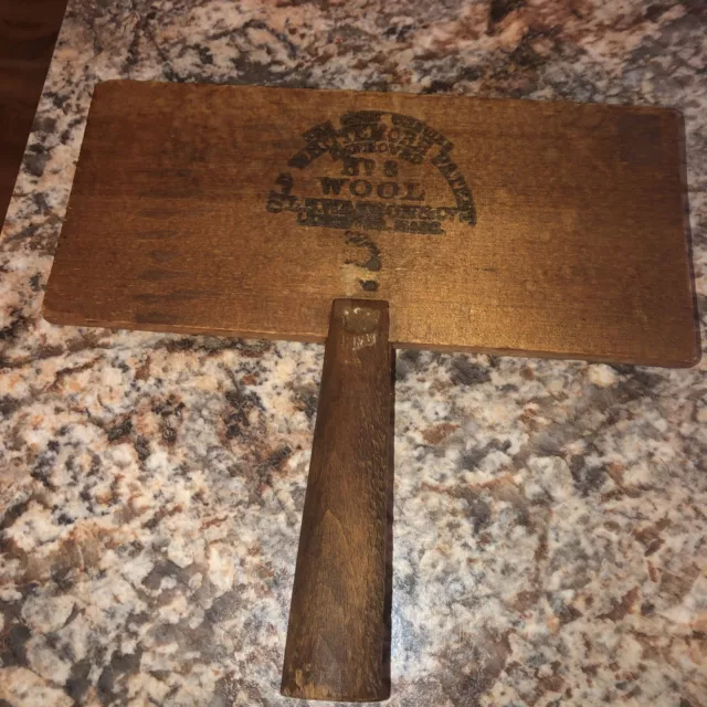 vintage Old Whittemore patent no 8 Wool Carder paddle brush nice home decor  item