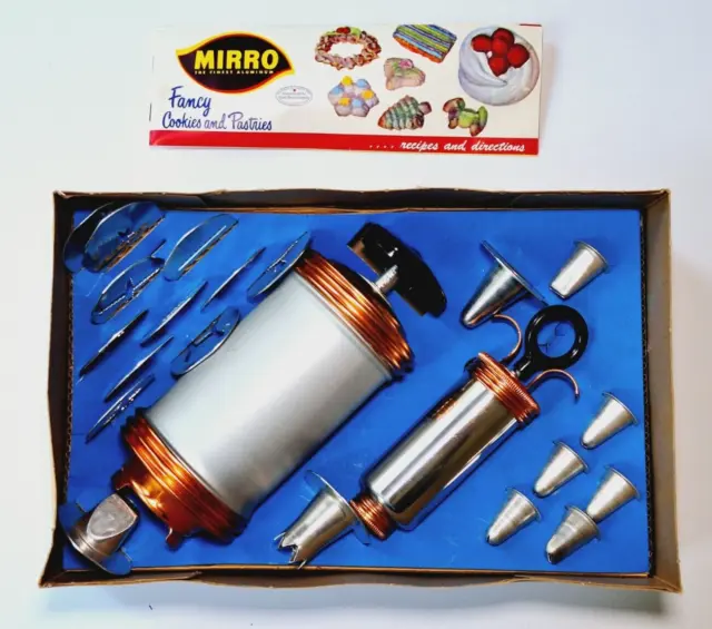 Mirro Cooky And Pastry Press and Decorator Set 350-M Discs Tips Vintage