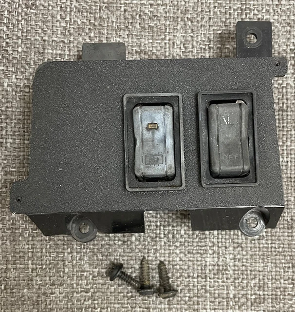 JEEP WRANGLER YJ OEM DEFROST REAR WIPER SWITCH BEZEL TRIM 9295 WITH