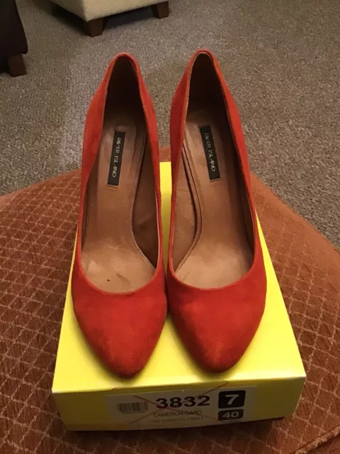 Orange court discount shoes river island