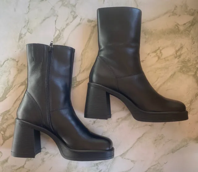 STEVE MADDEN Womens Black 1" Platform Fantsie Toe Block Heel Leather Booties 9 M