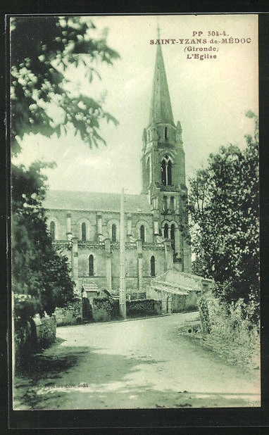CPA Saint-Yzans-de-Médoc, L´Eglise