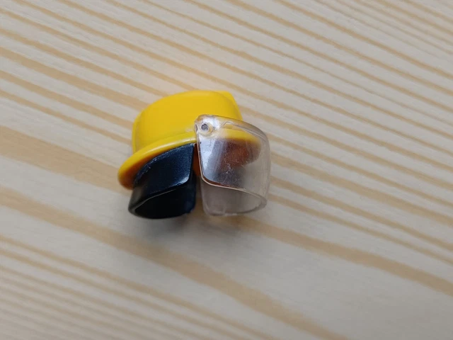 Playmobil Lot De 2 Casques De Pilote Jaunes Avec Visières - Référence 18105 - Occasion