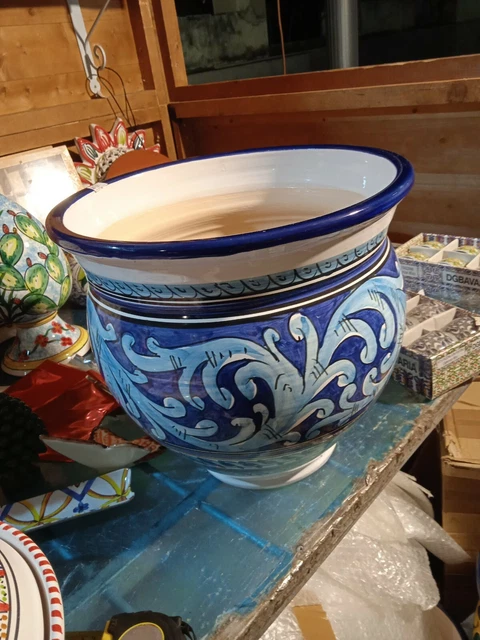 Vasi di terracotta fatti a mano - Italia