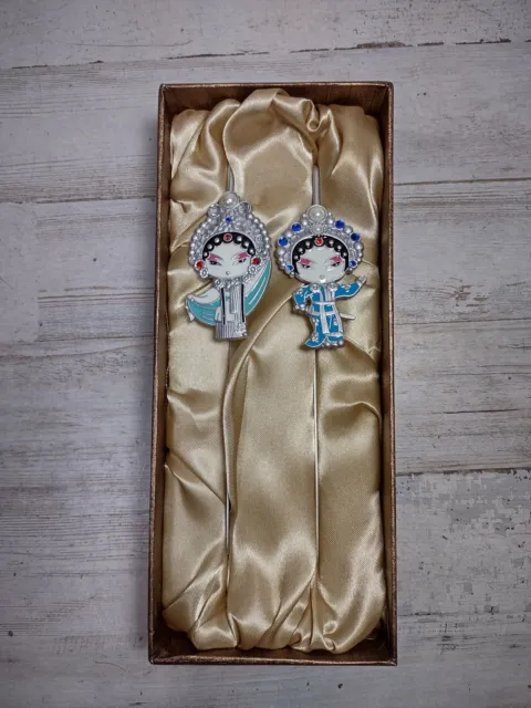 Set of 2 Chinese Peking Opera Metal Bookmarks Enamel Rhinestones w/ Box NO LID