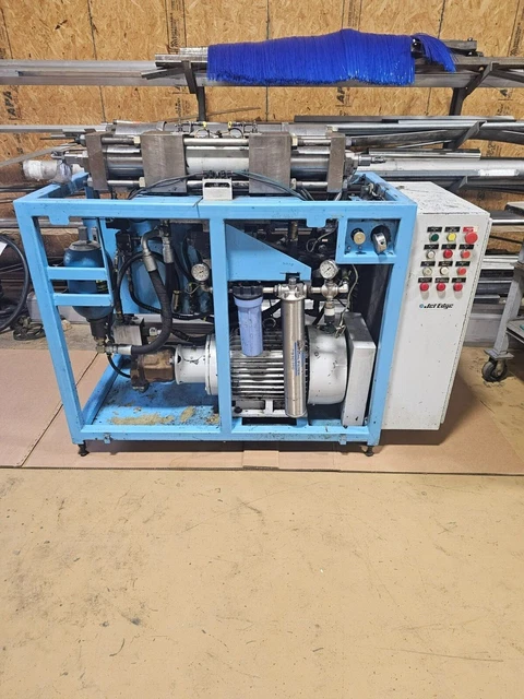 waterjet intensifier 30 hp Jet Edge 22,706 hours