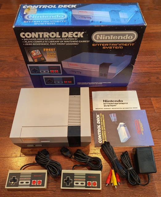 NES NINTENDO CONTROL Deck Console in Box w/ 2 Controllers & Cables 239