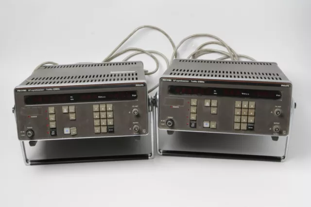 Lot of 2 Philips PM 5190 LF Synthesizer / Function Generator 1mHz - 2MHz READ