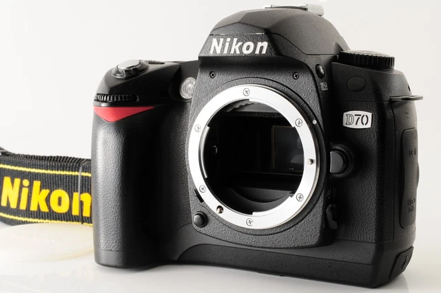良品 Nikon D70 ボディ＃043-020 良品 Nikon D70 ボディ＃043-020 Amazon.com: Nikon D70 Digital