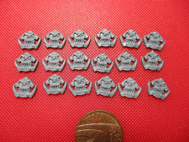 WARHAMMER AOS ORC Night Goblins Shield Icons Skulls Joblot Bits Box £8. ...