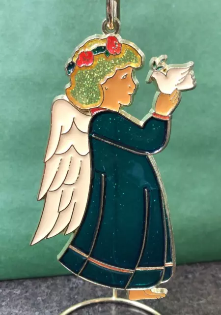 Vidrio colgante estilo vitral Green Angel Suncatcher incluye ventosa