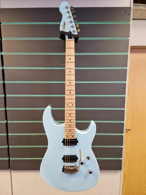 Vintage V6M24 neu aufgelegte Laguna Blue 2015 E-Gitarre
