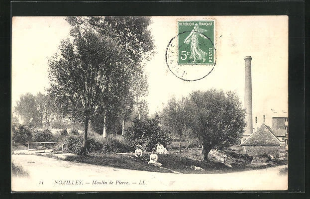 CPA Noailles, Moulin de Pierre
