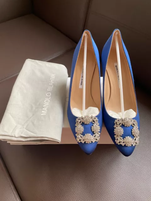 Authentic Manolo Blahnik Hangisi Blue Satin Jewel Buckle Pumps SZ39