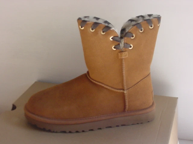 UGG Australia Femmes Bottines Marron Aidah Daim Dentelle 1018627 Sz 6 Nib