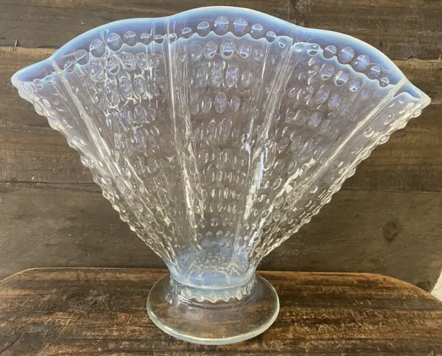 Vintage Fenton White Opalescent Hobnail Art Glass Moonstone Fan Vase 8”