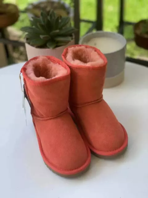 Ozwear Ugg Kids Classic 3/4 Boots Hibiscus Size 5/6-2/3