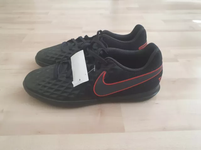Nike Tiempo Indoor Fußball Hallenschuhe Gr.38,5 *NEU*