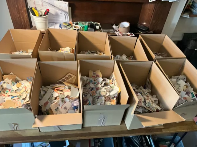 World Stamps on and off paper vintage 1kg sorting boxes