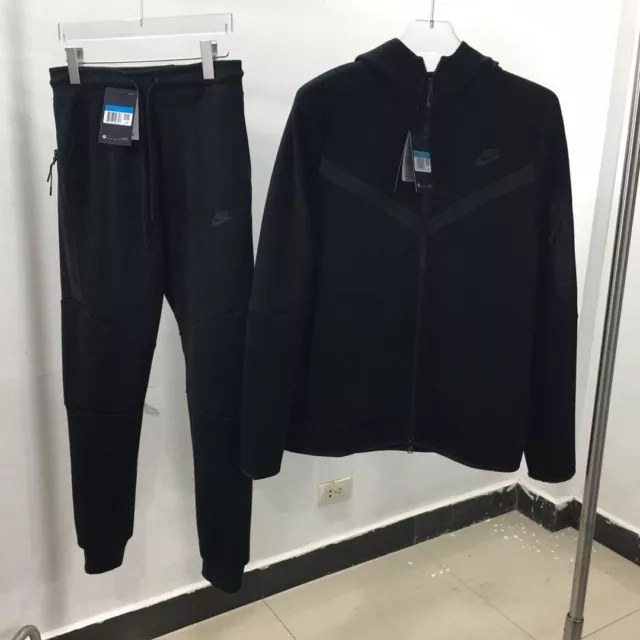 Tuta  Nike  Tech Fleece Con Cappuccio Nero  Felpa E Pantalone Taglia M