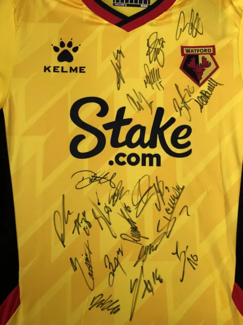 Watford 23/24 Squad Signed Shirt 20 Autographs Rajovic, Martins