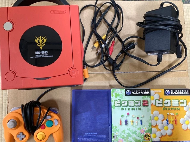 NINTENDO GAMECUBE GUNDAM Char Exclusive Color Red Limited Model