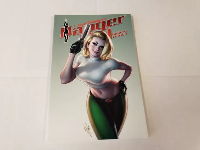 Danger Girl SDCC 2018 Gallery Edition WARREN LOUW COVER IDW Campbell #1