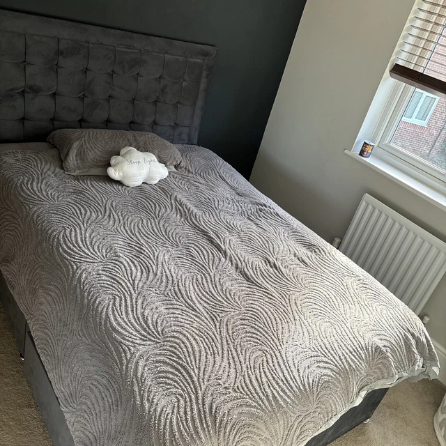 SMALL DOUBLE SUEDE Grey Divan Bed Set with Mattress and Headboard £200.