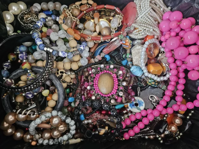 11.11 Lb Large Lot of Mixed Fashion Jewelry Used & New. Beads, Chains + Wearable