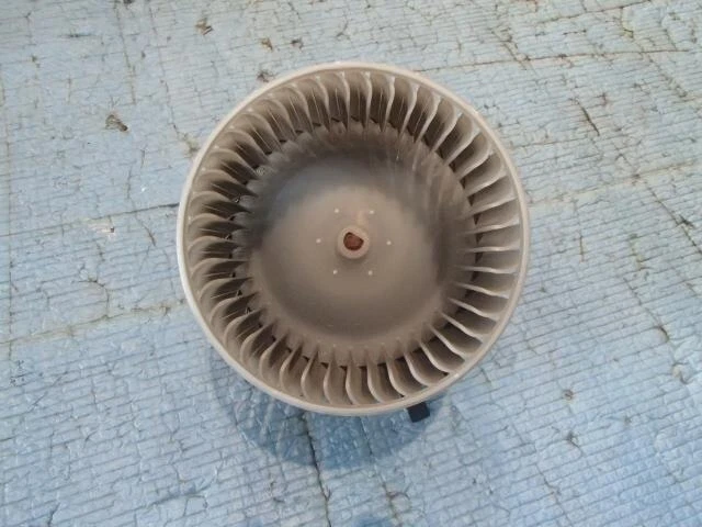 SUZUKI Kei 2003 TA-HN22S Motore soffiatore 7415076G00 [usato] [PA86305062]