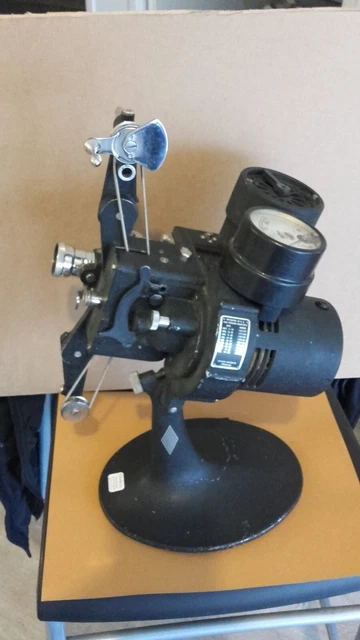 Projecteur De Diapositives MALIK Sous Licence BELL & HOWELL Modèle 703 - Rare - France