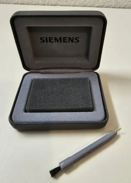 Estuche rígido para audífonos Siemens solo negro con cepillo