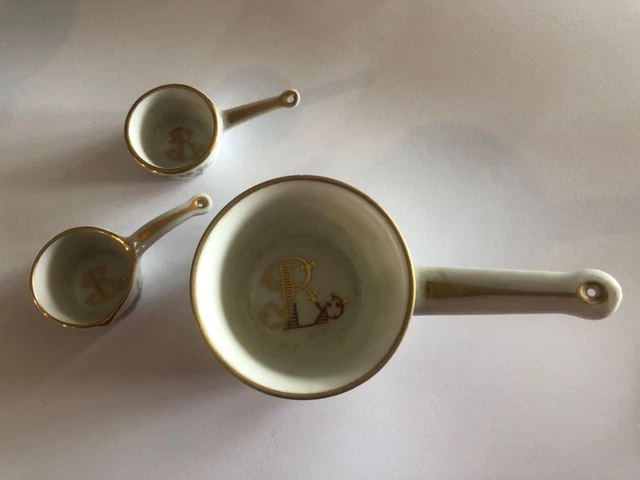 DÎNETTE ANCIENNE SÉRIE de 5 casseroles émaillées ( jouet ancien ) 1950 EUR 50,00 - FR