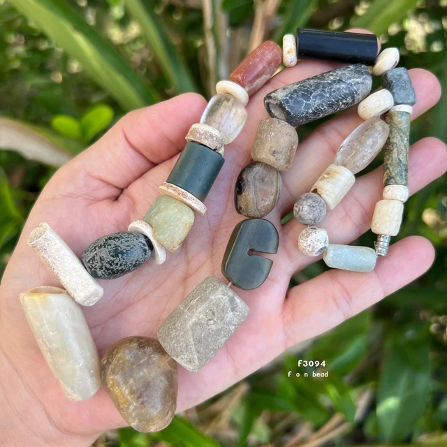 Rare Ancient Southeast Asia  Mix Ston And Glass Beads #F3094