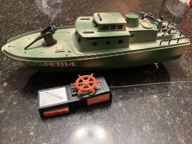 1986 Vintage  Azrak-Hamway USN 1114 RC Boat PARTIALLY TESTED