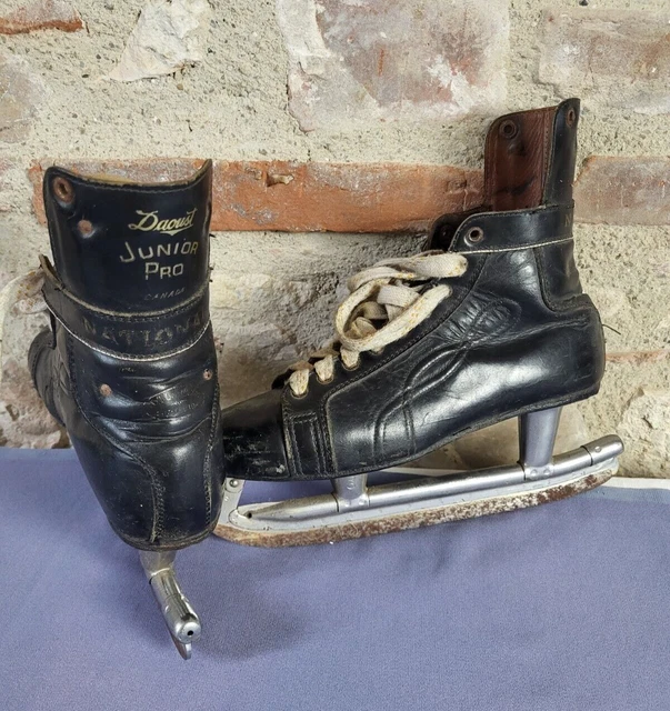 Anciens Patins à Glace En Cuir Noir Sheffield - Taille 42