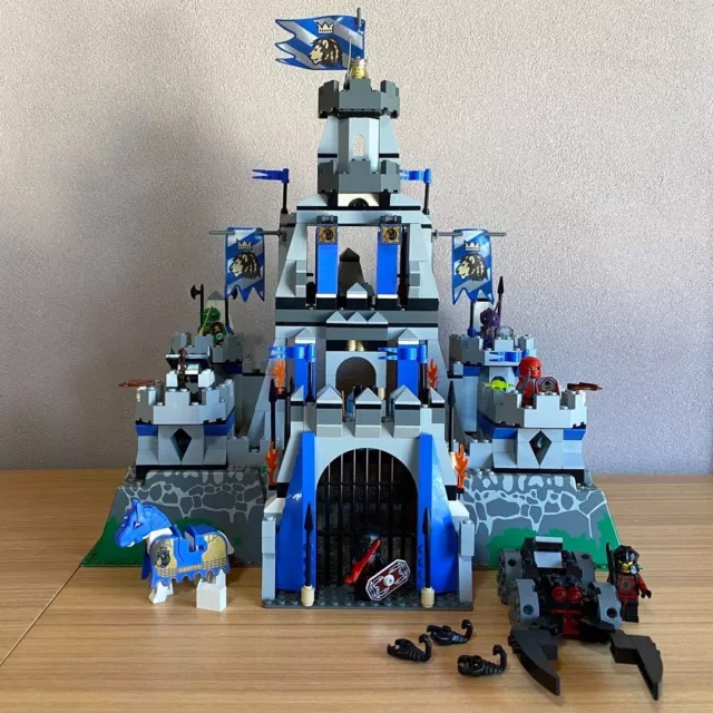 LEGO KNIGHTS KINGDOM Castle of Morcia 8781 In 2004 Used Retired