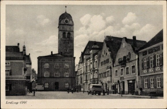 Ak Erding in Oberbayern, Straßenpartie mit Blick auf den... - 10083349