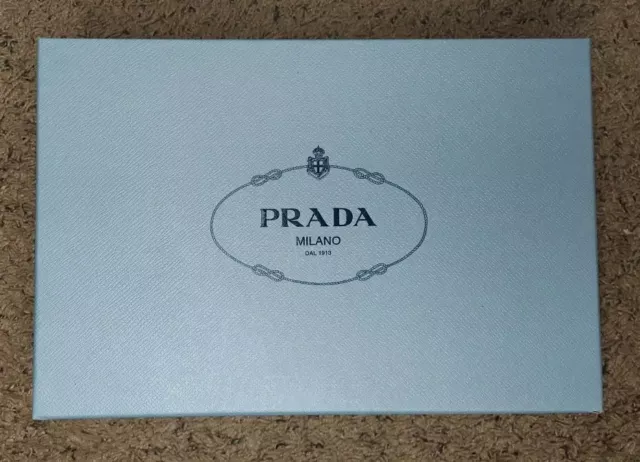 Authentic way Prada Empty