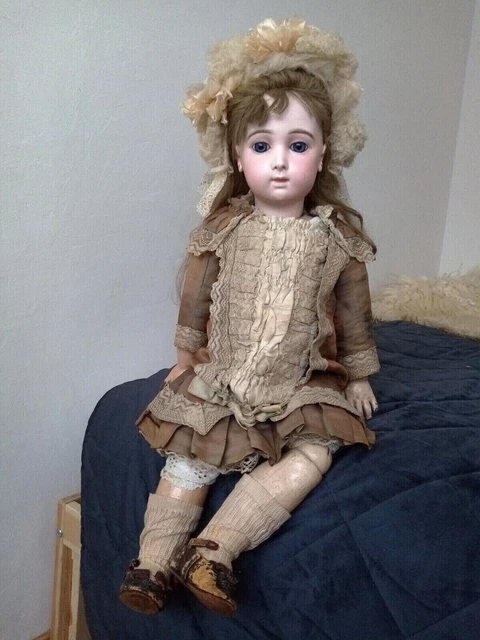 POUPEE ANCIENNE Jumeau BOUCHE FERMEE TAILLE 8 Du XIXeme EUR 1.490,00 - FR