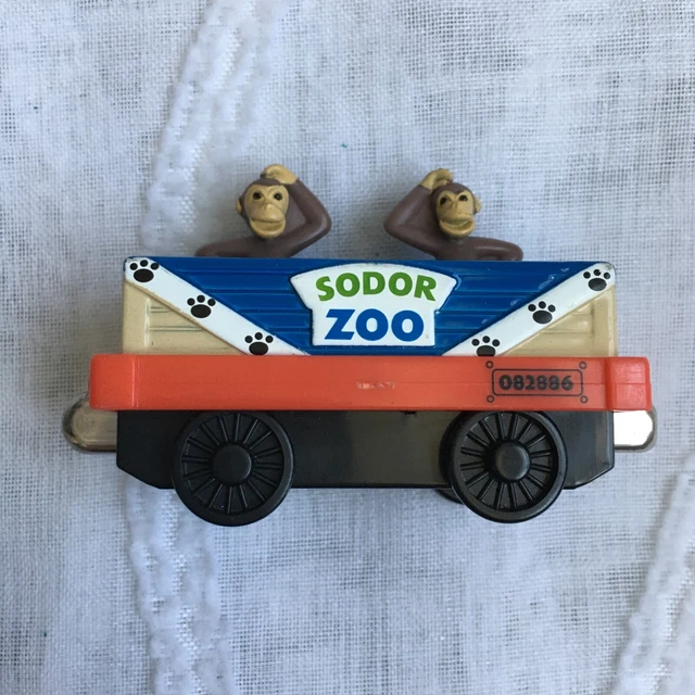 THOMAS & FRIENDS Wooden Railway Train Tank Engine Sodor Zoo Monkey Car