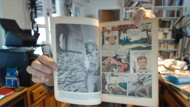 WESTERN ROUNDUP #9 1955, Dell Giant, Gene Autry, Roy Rogers Fine