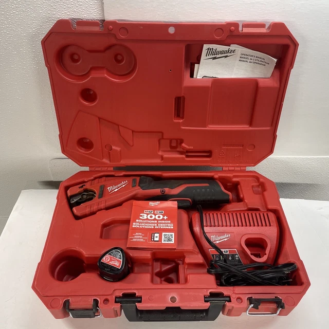 Milwaukee 2471-21 M12 Cordless Copper Tubing Cutter W/ Battery & Charger Milwaukee 2471-21 M12 Cordless Copper Tubing Cutter W/ Battery & Charger