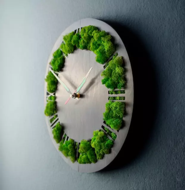 Rustic Wood Wall Clock 30cm - Handcrafted Elegance - Nature Theme