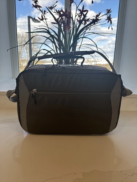 Fishing Reel Case Storage Bag 8 Reel Holder