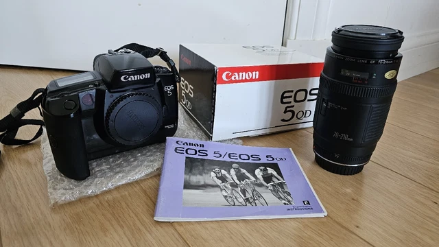 FOTOCAMERA CANON EOS 5D QD CON OBIETTIVO EF 70-210mm F4 + Due Filtri