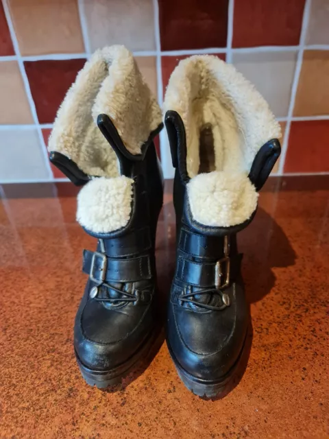 Kurt geiger tan terry pull on boot on sale